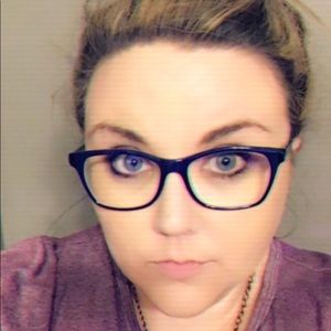 Meet your Posher, Ashlee